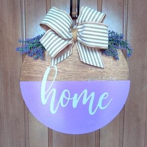 Handmade door hanger "it's so good to be home"